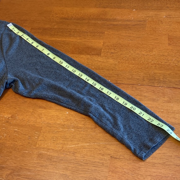 Lane Bryant Womens Size 22/24 Olive Green V-Neck Soft Long Sleeve Tunic T-Shirt - Picture 12 of 12